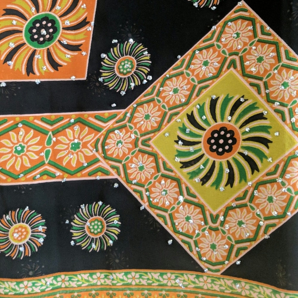Indian Saree - Picture 2 of 10